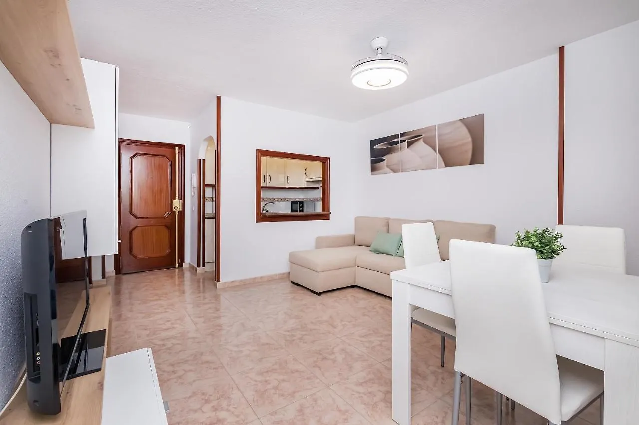 Bhost - Carihuela Beach Torremolinos 0*,