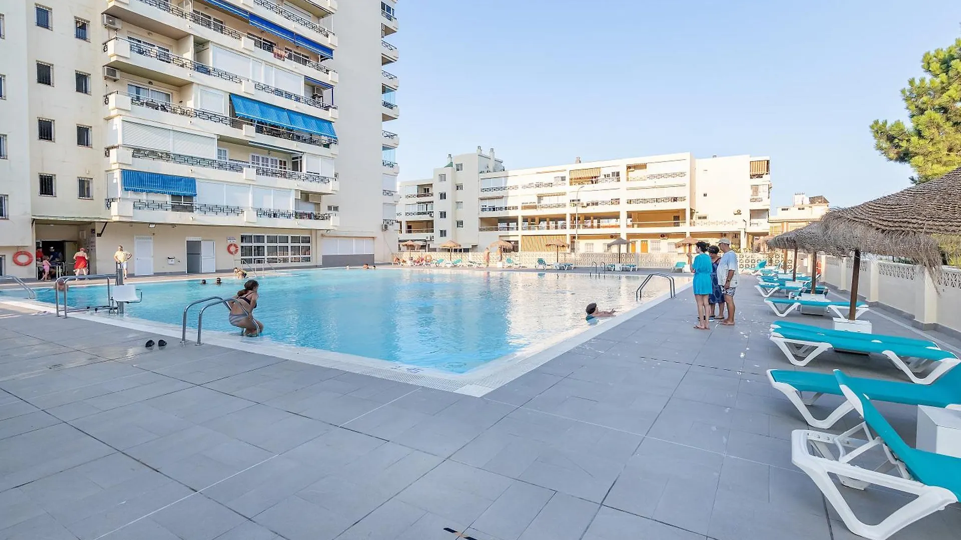 Apartamento Bhost - Carihuela Beach Torremolinos