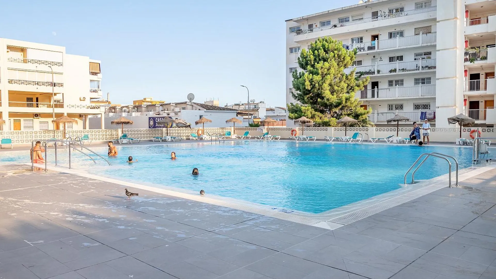 Bhost - Carihuela Beach 토레몰리노스 0*,  스페인